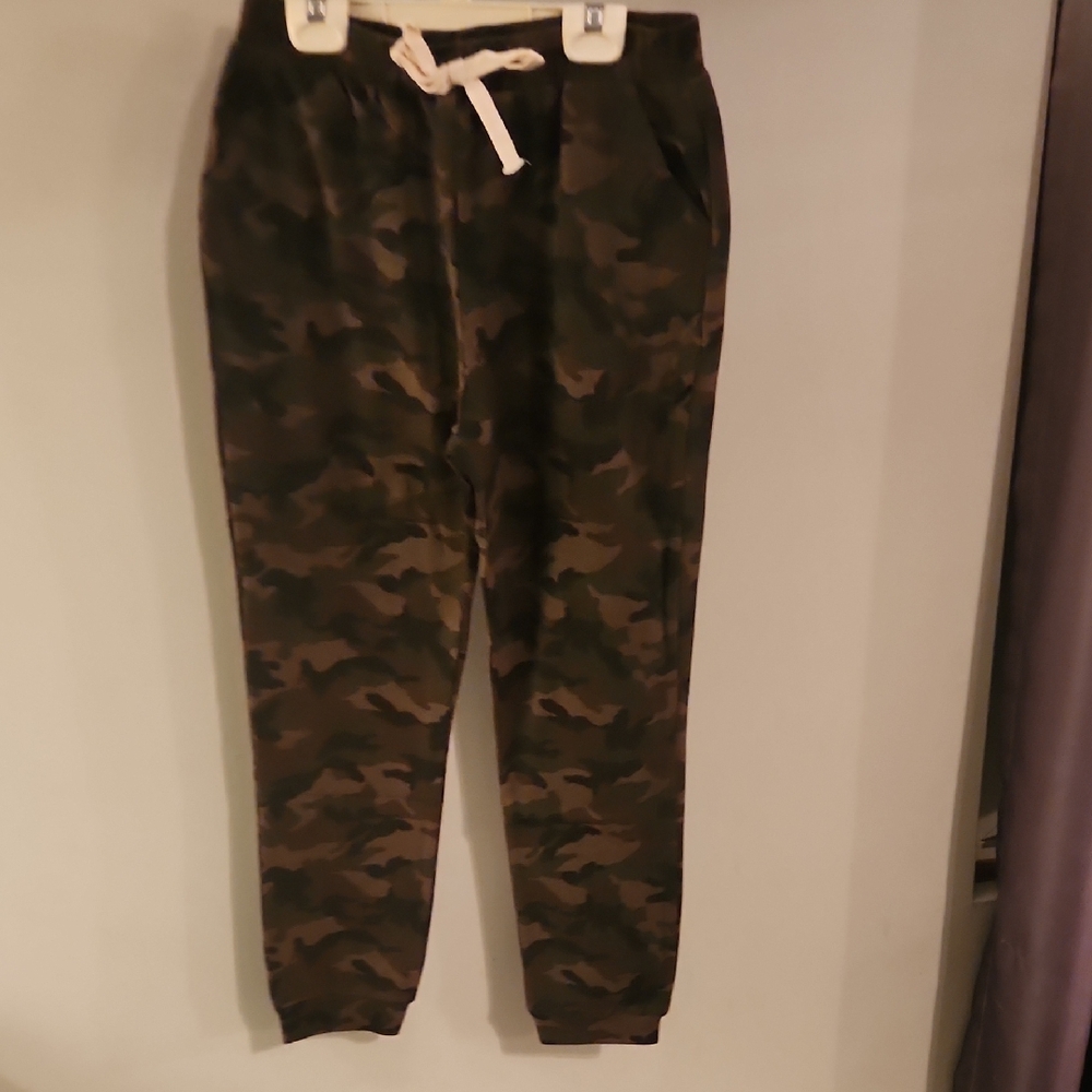 Hayden Girls Camouflage Jogger Pants
